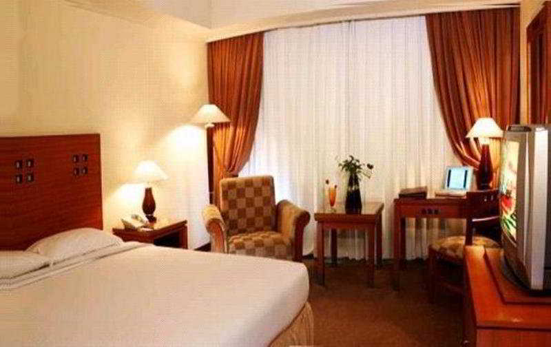 ג'קרטה Oasis Amir Hotel מראה חיצוני תמונה